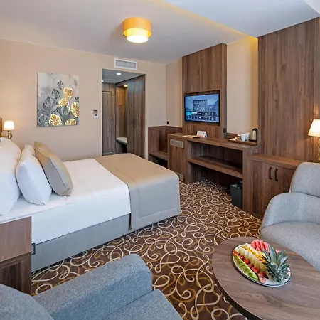 Hotel Park Dedeman Mersin Marina